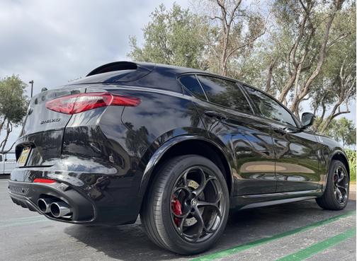 2019 Alfa Romeo Stelvio Quadrifoglio