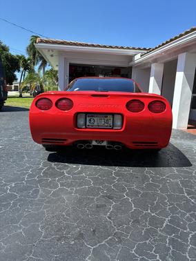 Red 2000 Chevrolet Corvette Base