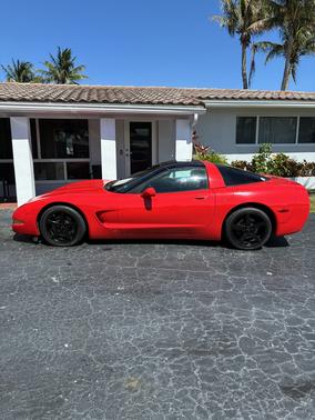 Red 2000 Chevrolet Corvette Base