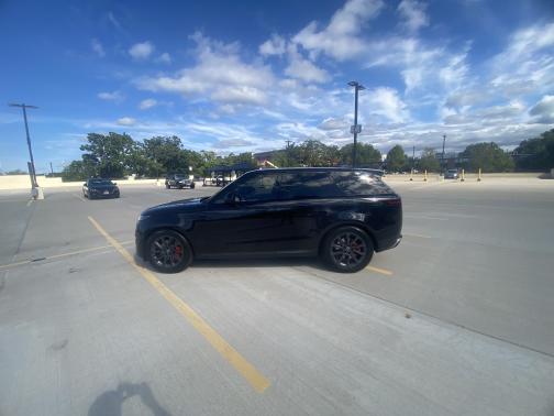 2025 Land Rover Range Rover Sport P360 SE