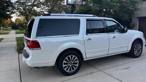 2016 Lincoln Navigator L Select
