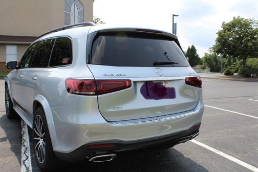 Silver 2022 Mercedes-Benz GLS 450 4MATIC