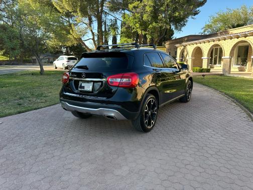 2019 Mercedes-Benz GLA 250 Base