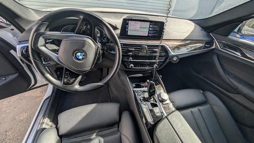 2020 BMW 530e iPerformance