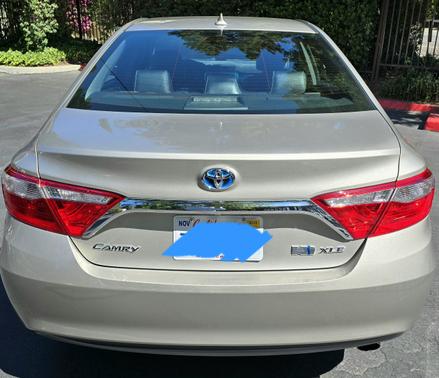 2017 Toyota Camry Hybrid XLE