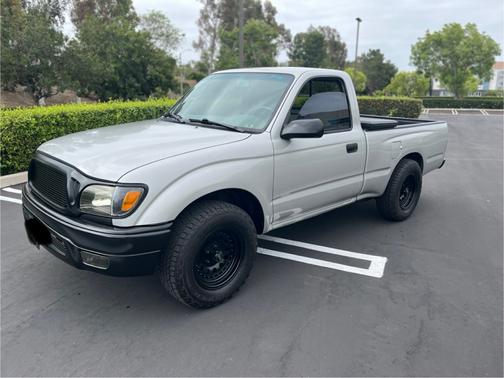 2003 Toyota Tacoma Base