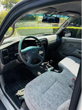 2003 Toyota Tacoma Base