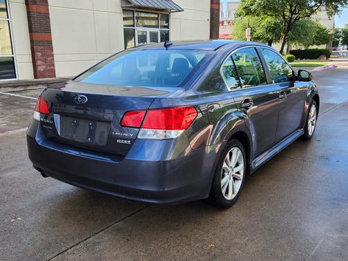 2014 Subaru Legacy 2.5i Limited