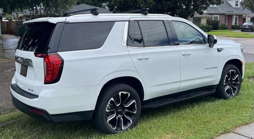 2022 GMC Yukon SLE