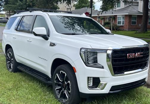 2022 GMC Yukon SLE