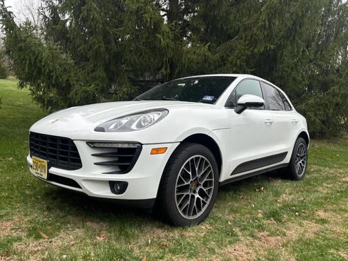 2015 Porsche Macan S