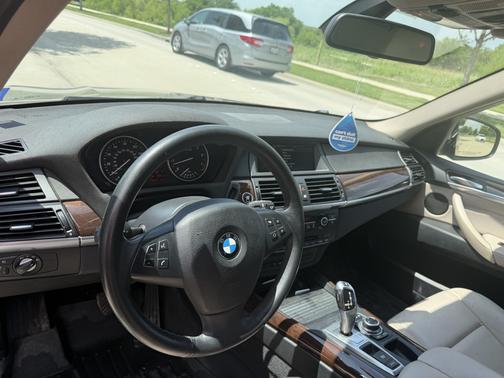 Gold 2013 BMW X5 xDrive35i