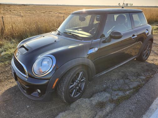 2011 MINI Cooper S Base