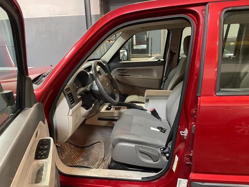 2008 Jeep Liberty Sport