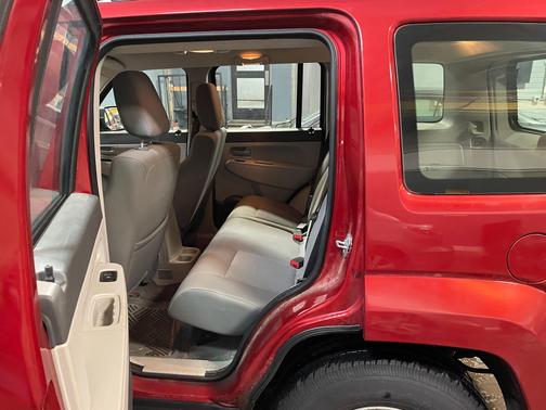 2008 Jeep Liberty Sport
