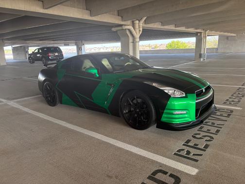 2015 Nissan GT-R Premium