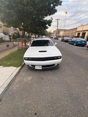 White 2022 Dodge Challenger GT