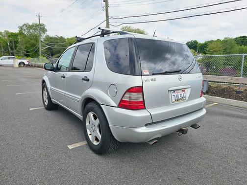 Silver 2000 Mercedes-Benz M-Class ML55 AMG 4MATIC
