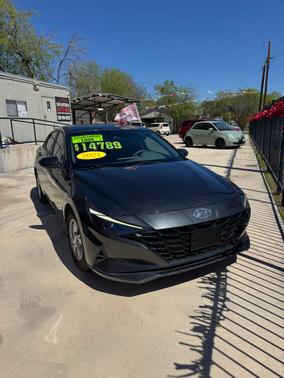 2021 Hyundai ELANTRA SE