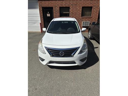 2016 Nissan Versa 1.6 SV