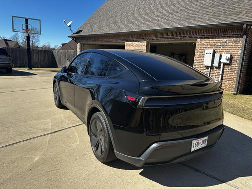 2026 Tesla Model Y Premium RWD