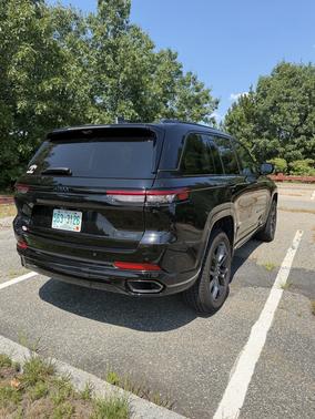 Black 2023 Jeep Grand Cherokee 4xe 30th Anniversary