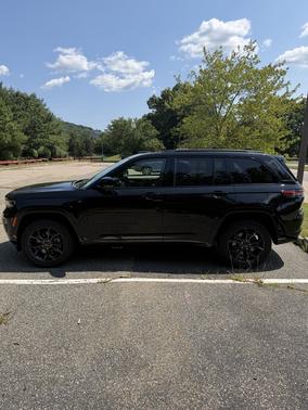 Black 2023 Jeep Grand Cherokee 4xe 30th Anniversary