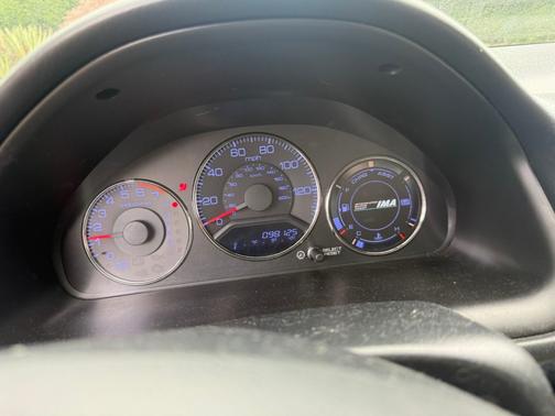 White 2004 Honda Civic Hybrid Base