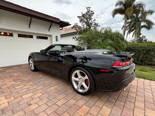 2015 Chevrolet Camaro 2LT
