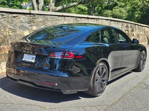 Black 2022 Tesla Model S Long Range