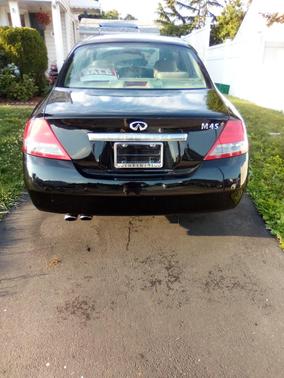 Black 2003 INFINITI M45 Sports Sedan