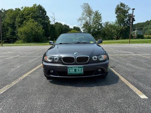 Gray 2006 BMW 330 Ci