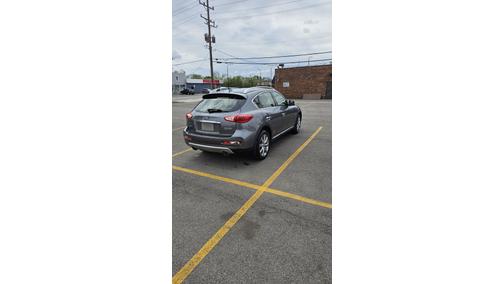 Gray 2016 INFINITI QX50 Base
