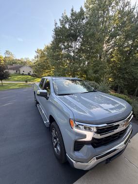 Gray 2024 Chevrolet Silverado 1500 LT