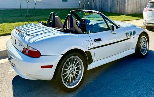 White 2001 BMW Z3 3.0i Roadster
