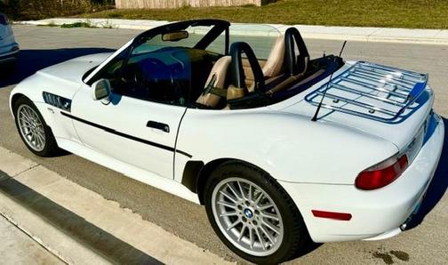 White 2001 BMW Z3 3.0i Roadster