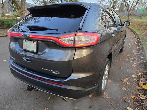 2016 Ford Edge Titanium