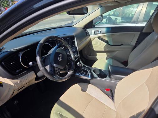 Black 2013 Kia Optima Hybrid EX
