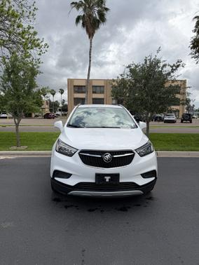 White 2022 Buick Encore Preferred