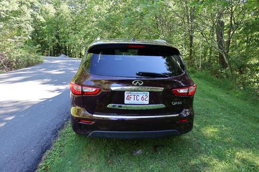 Red 2015 INFINITI QX60 Base