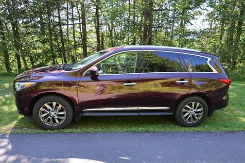 Red 2015 INFINITI QX60 Base