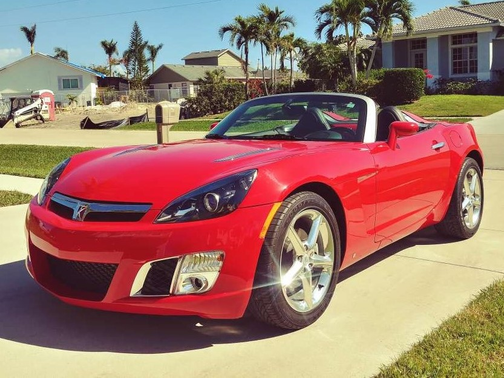 2007 Saturn Sky Red Line
