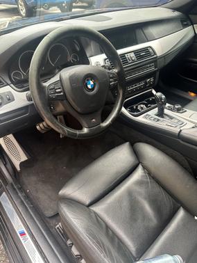 2013 BMW 550 i xDrive