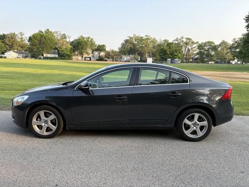 2013 Volvo S60 T5