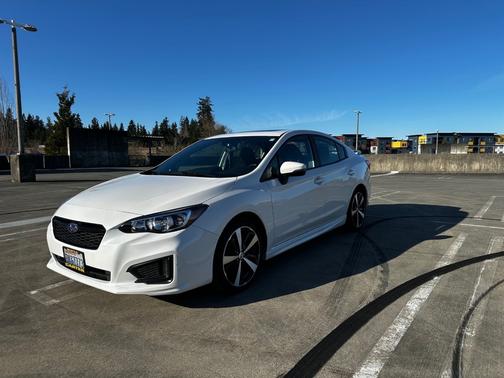 White 2018 Subaru Impreza 2.0i Sport