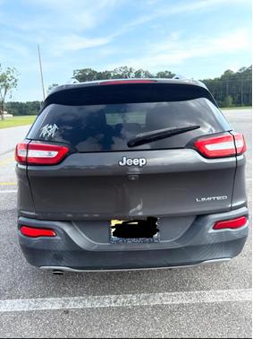 Gray 2016 Jeep Cherokee Limited