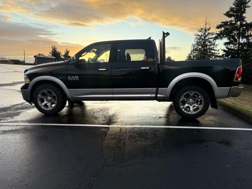2015 RAM 1500 Laramie
