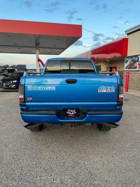 Blue 2001 Dodge Ram 1500 Quad Cab