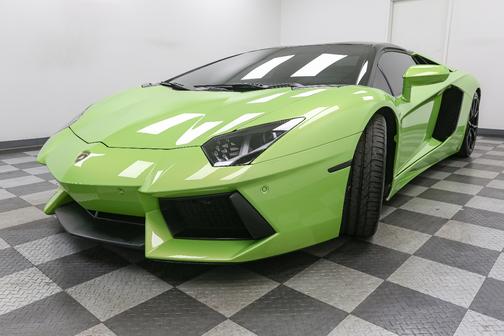 2015 Lamborghini Aventador LP700-4