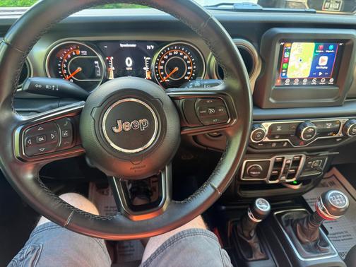 Black 2018 Jeep Wrangler Unlimited Sport S
